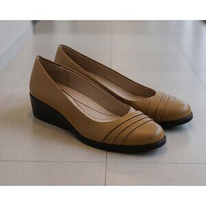 Women's - Life Stride Jenna Slip On Wedges, Size 8 1/2